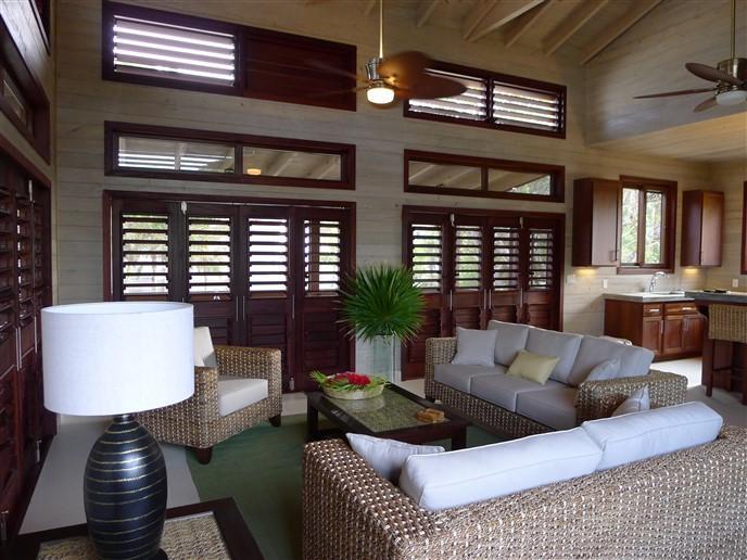 Listing ID: URE0387, Coral Beach Village - Little Bight Utila, Bay Islands, HN - Beach Side Cottage Home at Coral Beach Village, Photo #