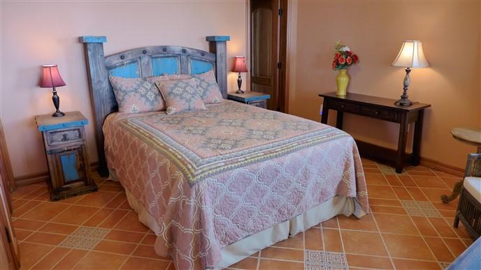 Listing ID: URE0408,  Utila, Bay Islands, HN - Wyndsong Manor, Photo #