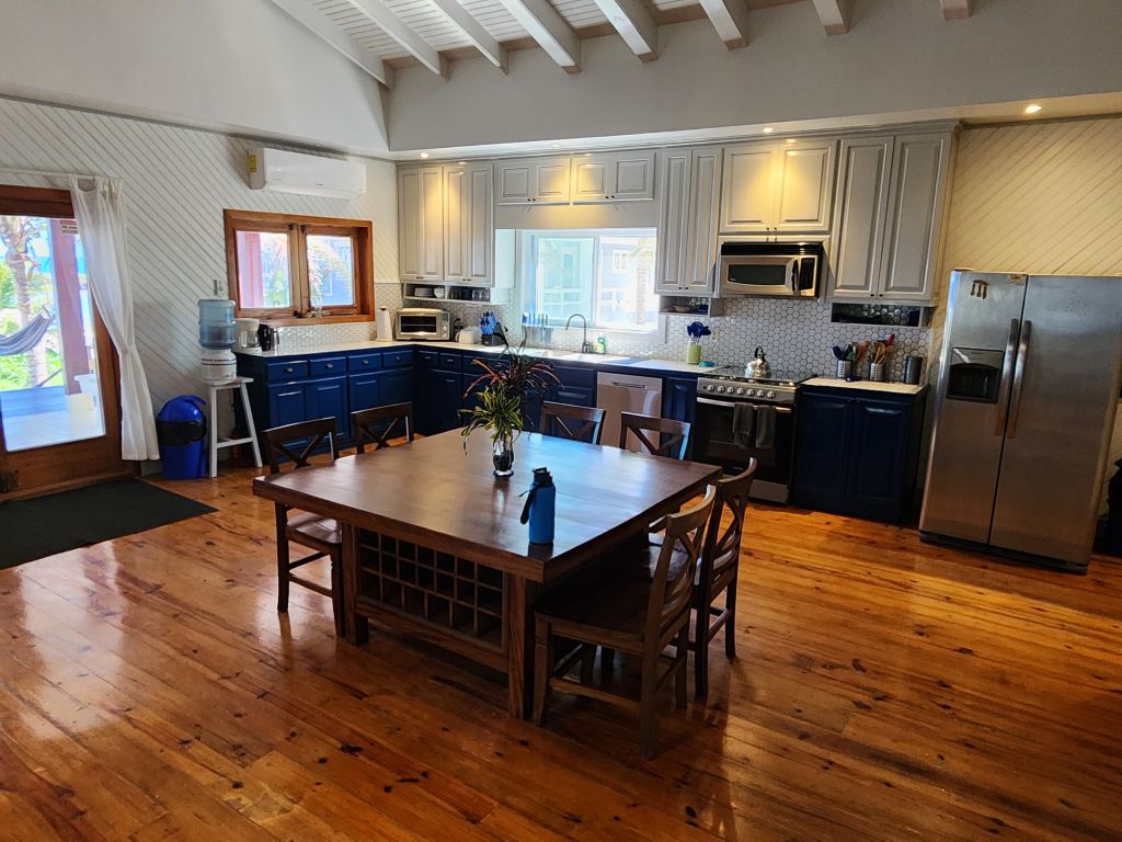 Listing ID: URE0453, Trade Wind Utila, Bay Islands, HN - Eastwind - Home in Trade Wind, Photo #