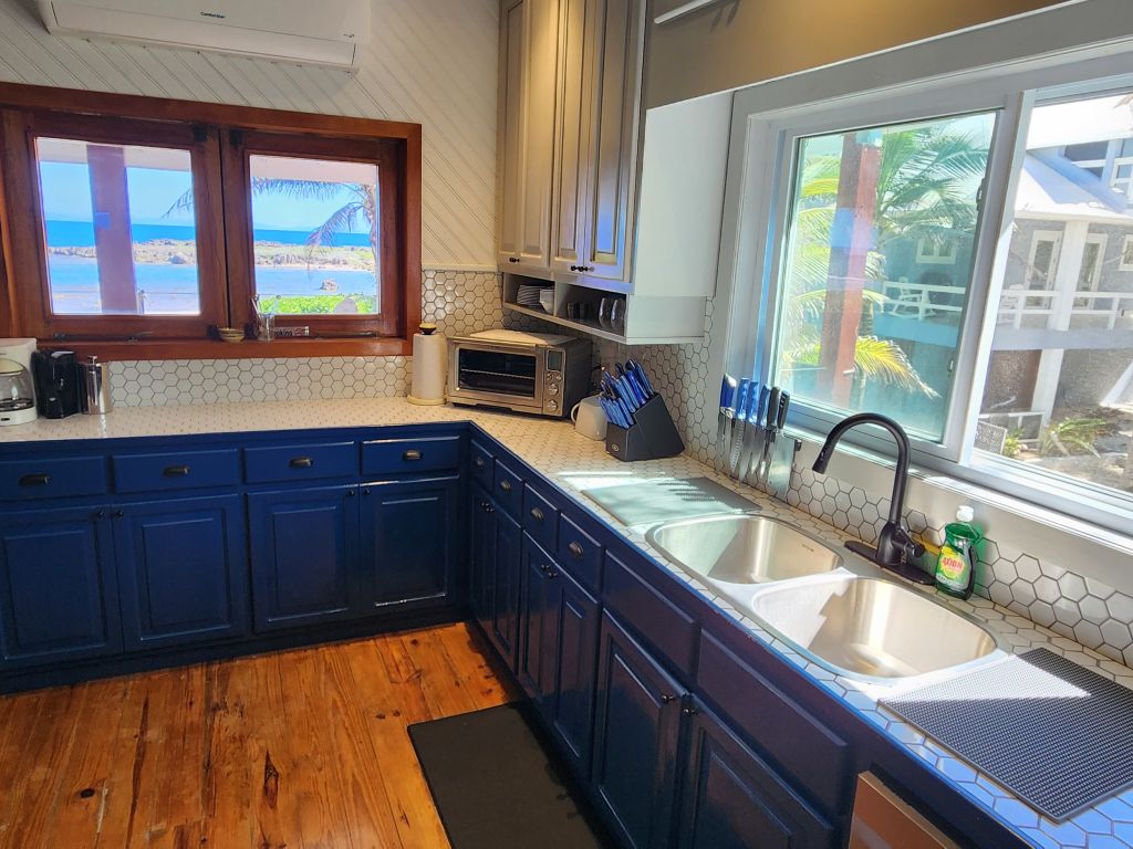 Listing ID: URE0453, Trade Wind Utila, Bay Islands, HN - Eastwind - Home in Trade Wind, Photo #