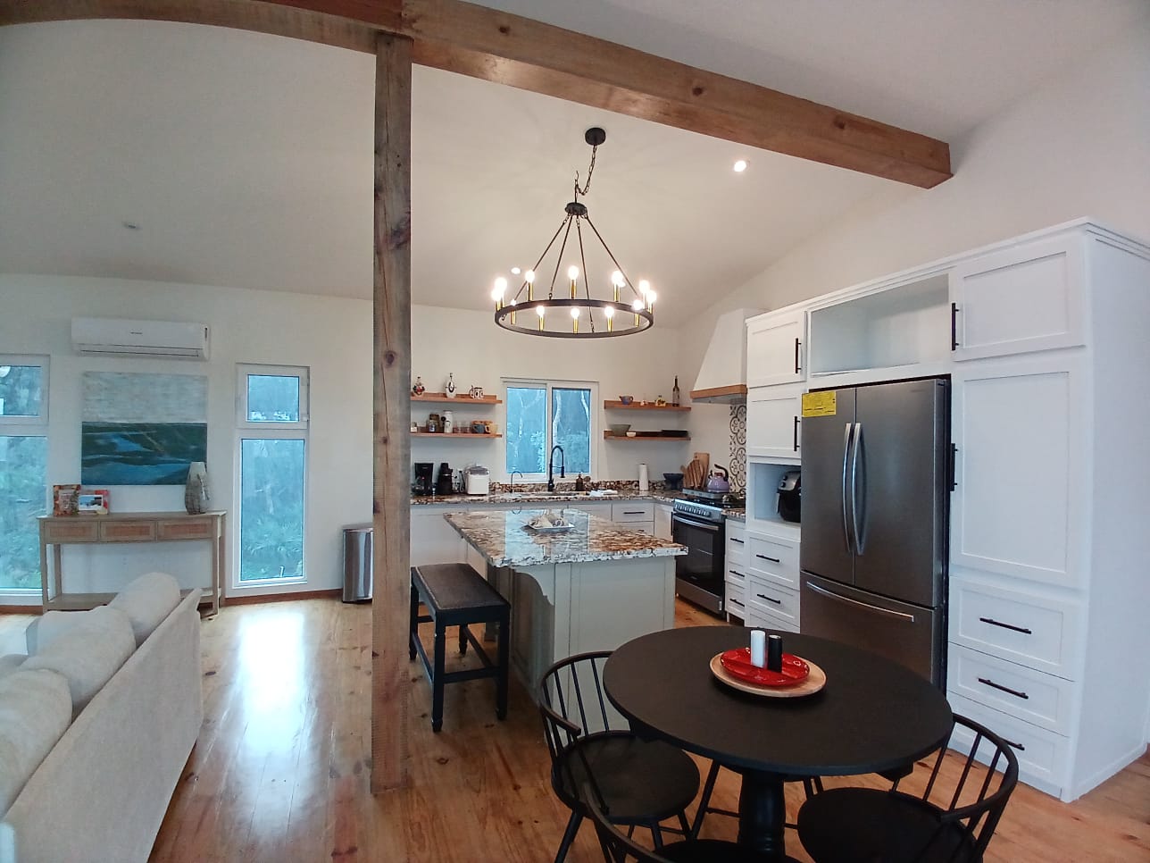 Listing ID: URE0482, New Jericho Utila, Bay Islands, HN - Casa Oceana, Photo #
