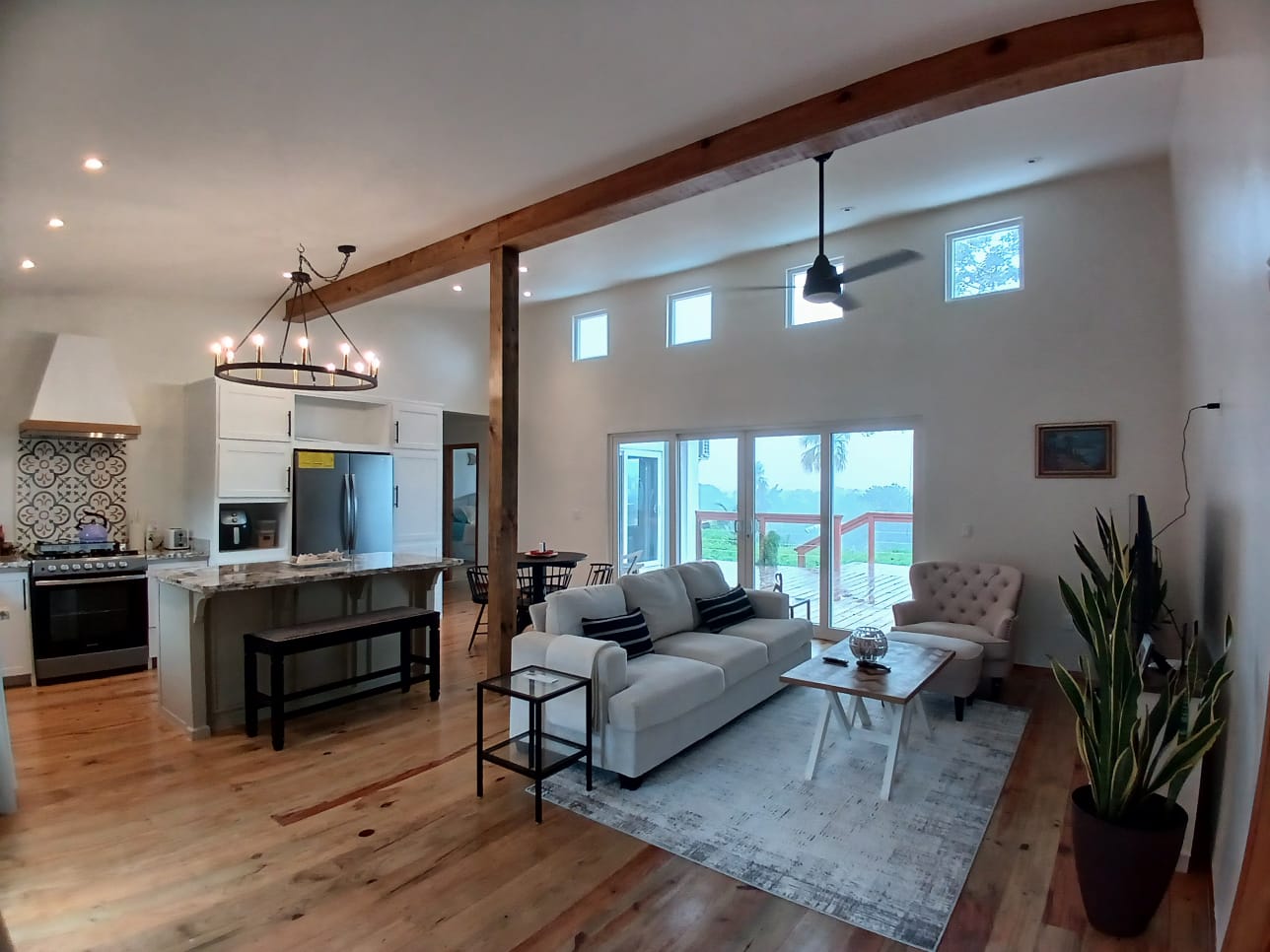 Listing ID: URE0482, New Jericho Utila, Bay Islands, HN - Casa Oceana, Photo #