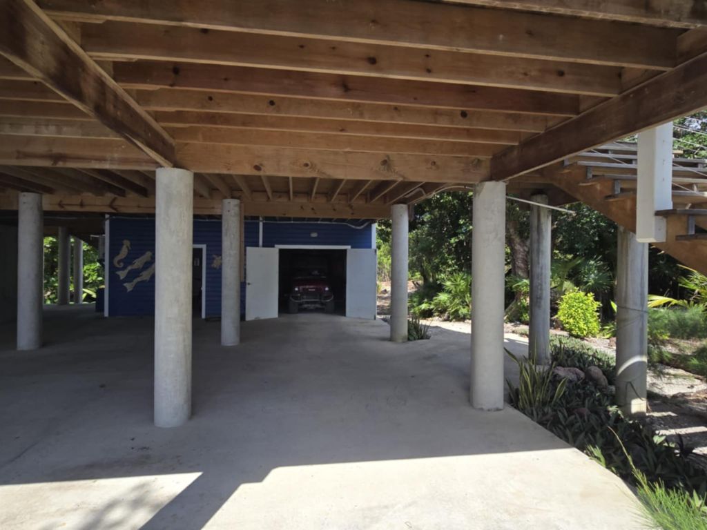 Listing ID: URE0489, Little Bight Utila, Bay Islands, HN - Casa Sirena, Photo #