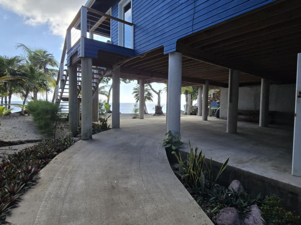 Listing ID: URE0489, Little Bight Utila, Bay Islands, HN - Casa Sirena, Photo #