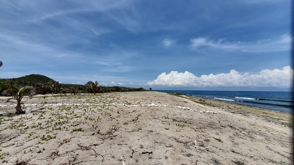 Listing ID: URE0610, Swanish Bay Utila, Bay Islands, HN - Swanish Bay Waterfront Lot 4, Photo #