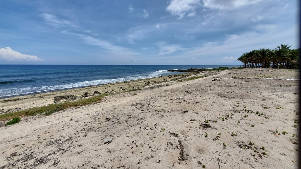 Listing ID: URE0611, Swanish Bay Utila, Bay Islands, HN - Swanish Bay Waterfront Lot 5, Photo #