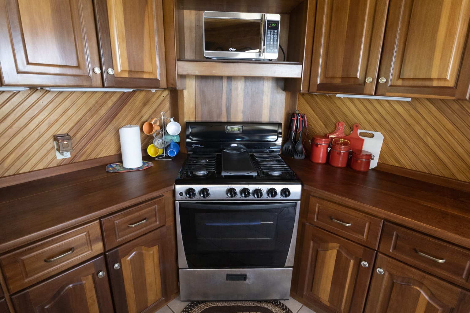 Listing ID: URE0702, Little Bight Utila, Bay Islands, HN - Casa De Arrecife, Photo #