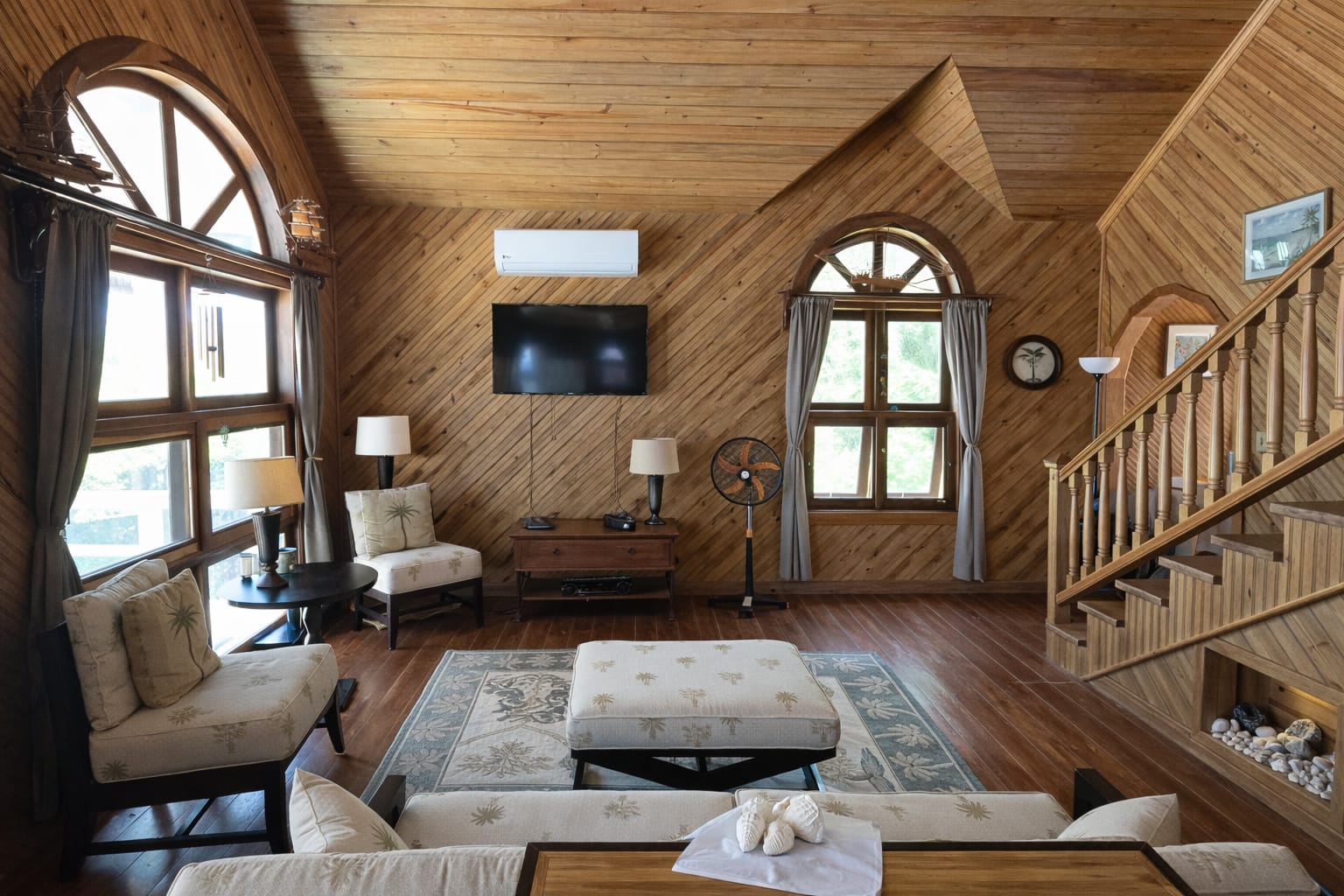 Listing ID: URE0702, Little Bight Utila, Bay Islands, HN - Casa De Arrecife, Photo #