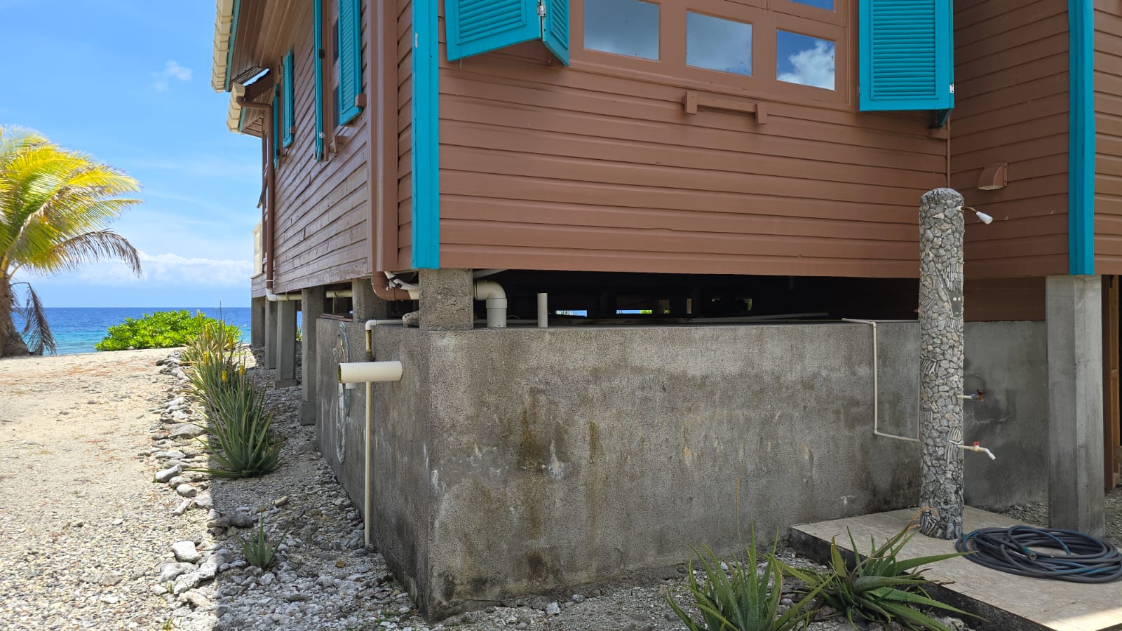 Listing ID: URE0702, Little Bight Utila, Bay Islands, HN - Casa De Arrecife, Photo #