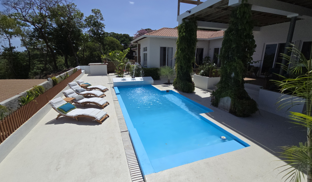 Listing ID: URE0719, New Jericho Utila, Bay Islands, HN - Fortalaza Main House, Photo #
