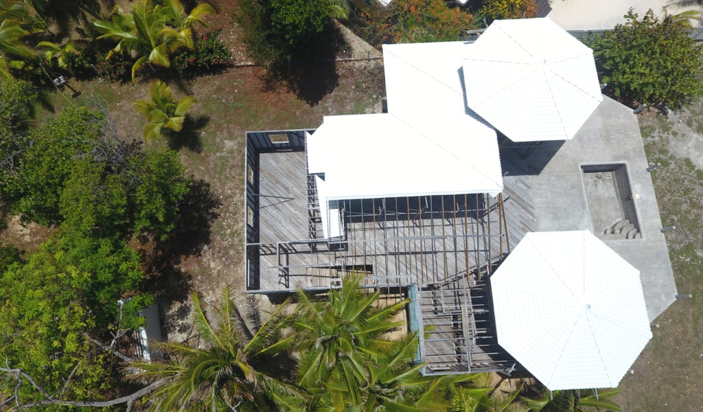 Listing ID: URE0722, Coconut Cove Utila, Bay Islands, HN - Coconut Cove Unfinished Gem, Photo #